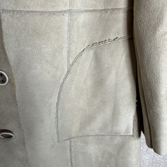 CABI COAT M STYLE 127 FAUX SUEDE SHEARLING POCKETS BUTTON FRONT BEIGE - Picture 5 of 8